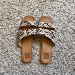 DV Sandals. Gently used